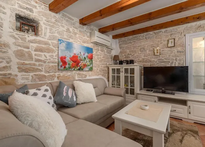 Beautiful In Barban-sajini Hébergement de vacances Šajini